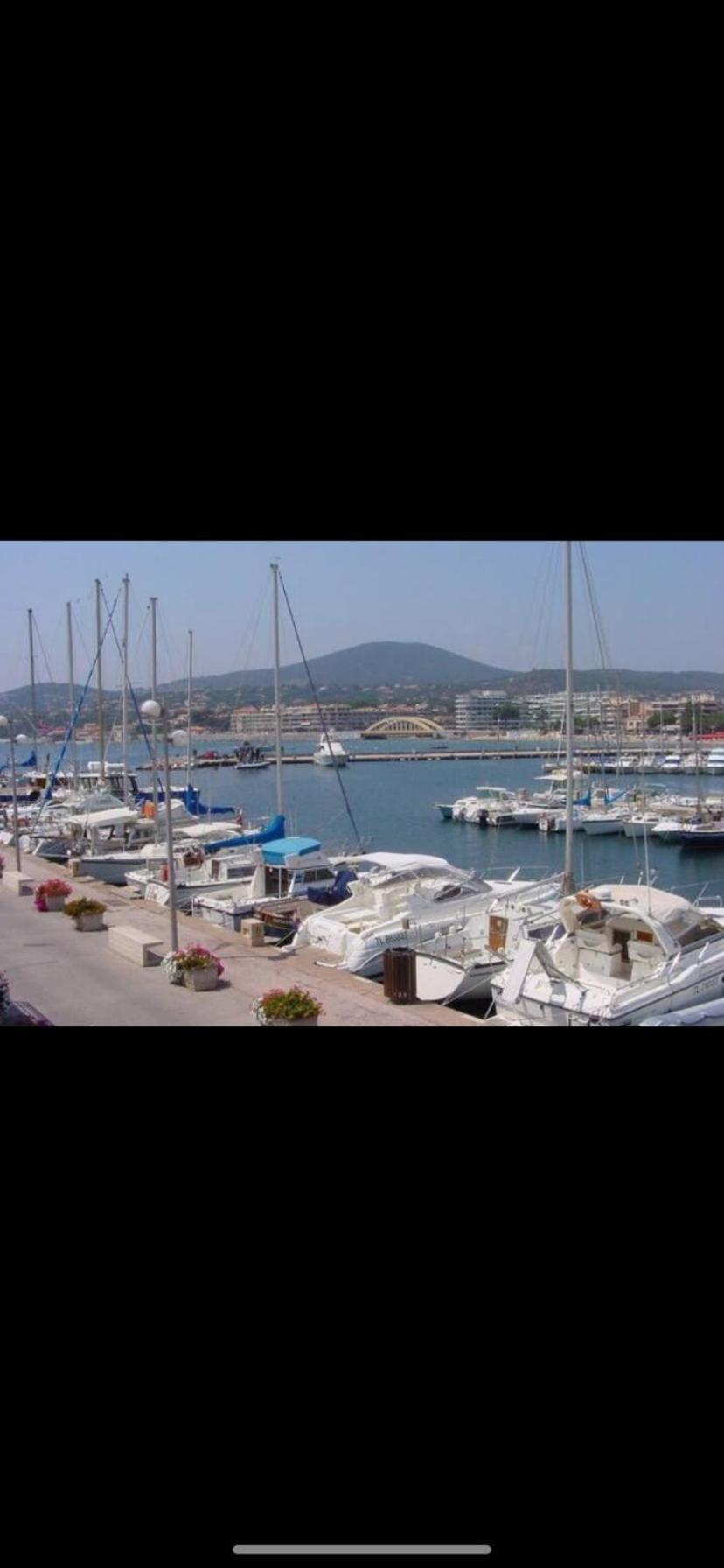 Residence 4 Etoiles Port Marine Sainte-Maxime Exteriér fotografie