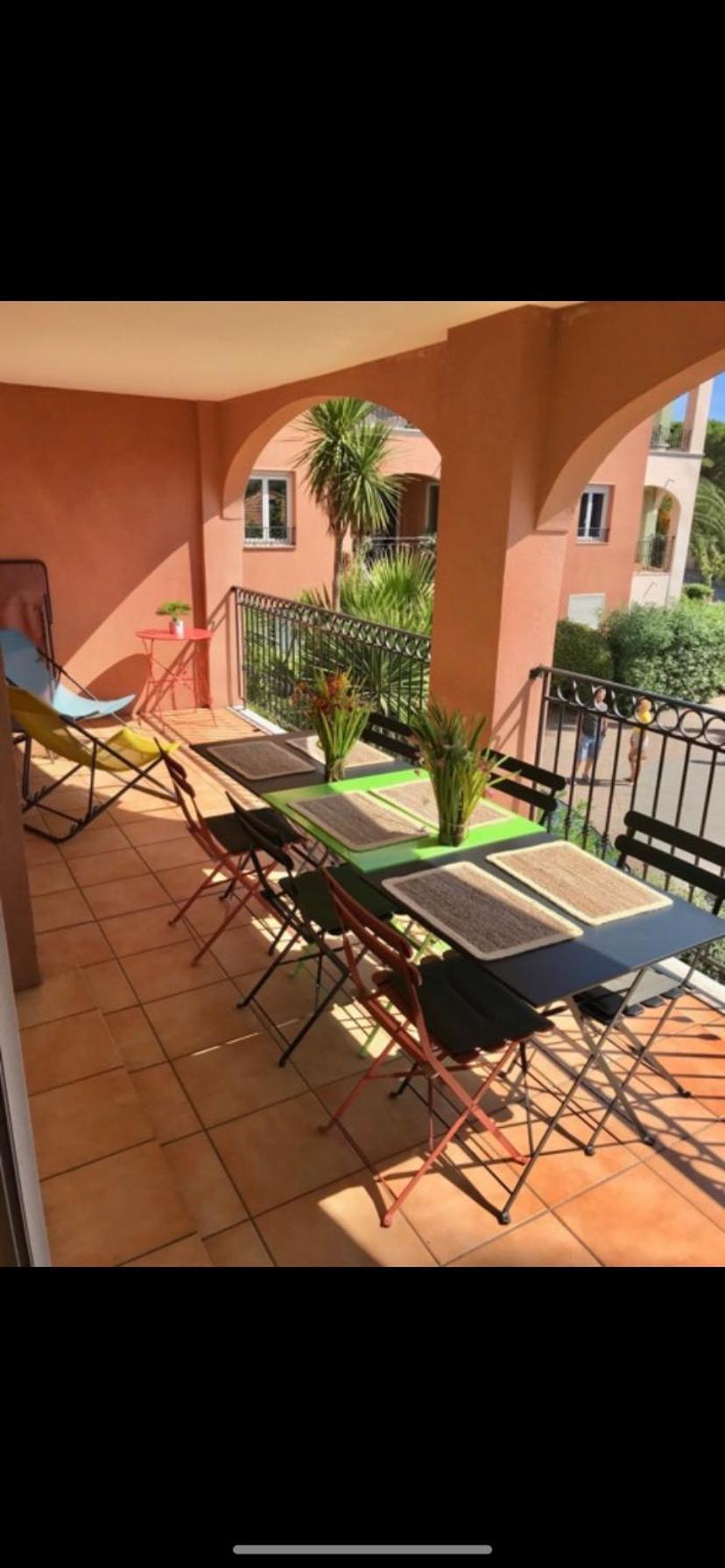 Residence 4 Etoiles Port Marine Sainte-Maxime Exteriér fotografie